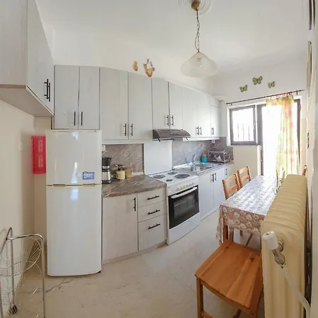 Apartment Like Homeretro *